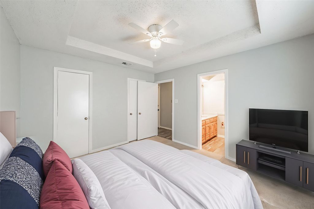 309 CREEKSIDE Drive, Ferris, TX 75125