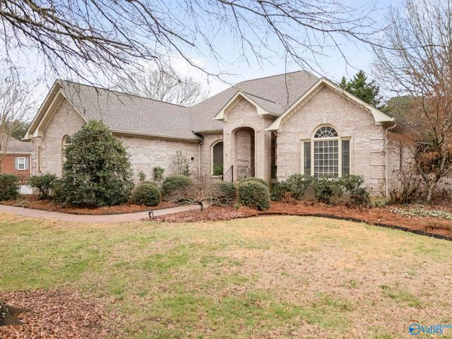 2628 Calumet Drive, Brownsboro, AL 35741