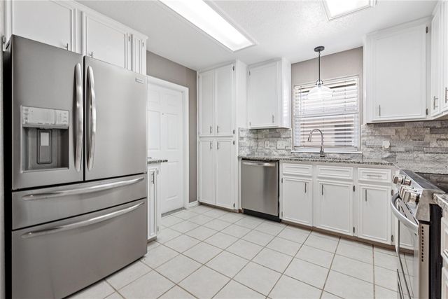 13948 Lighthouse Dr, Corpus Christi, TX 78418
