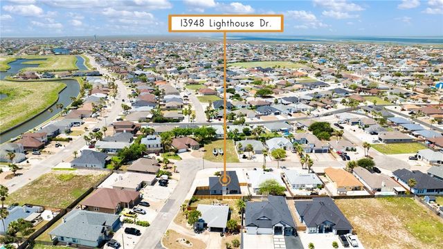 13948 Lighthouse Dr, Corpus Christi, TX 78418
