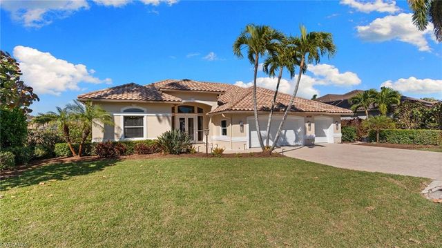 9797 Alhambra LN, Bonita Springs, FL 34135