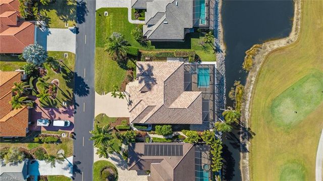 9797 Alhambra LN, Bonita Springs, FL 34135