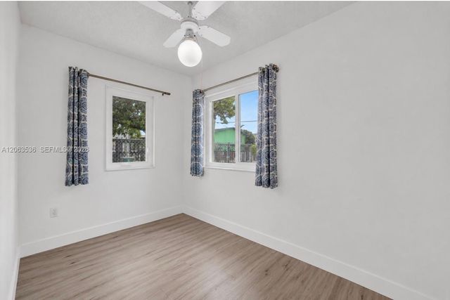 727 NW 24th Ct 1, Miami, FL 33125