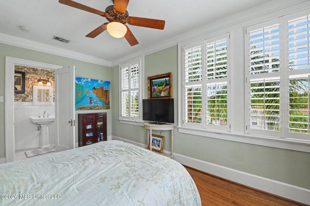 413 Porter Avenue, Biloxi, MS 39530