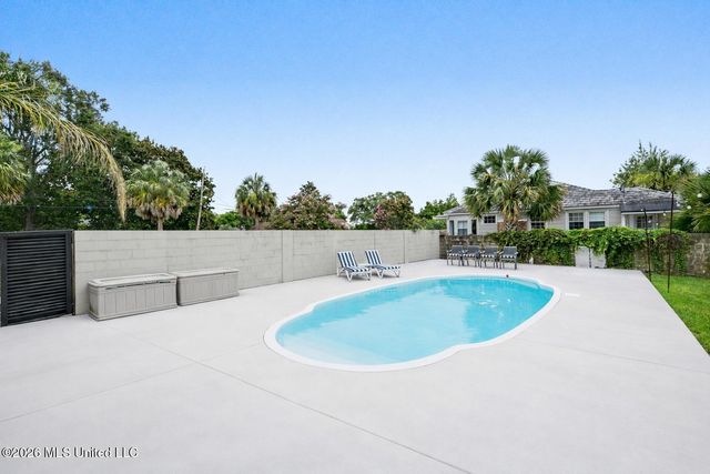413 Porter Avenue, Biloxi, MS 39530