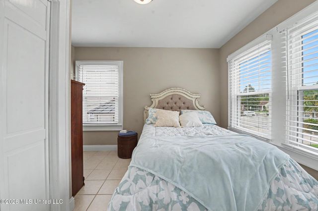 413 Porter Avenue, Biloxi, MS 39530