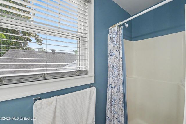 413 Porter Avenue, Biloxi, MS 39530