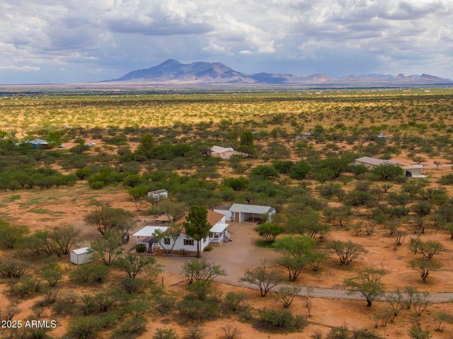 7193 S PINTEK Lane, Hereford, AZ 85615