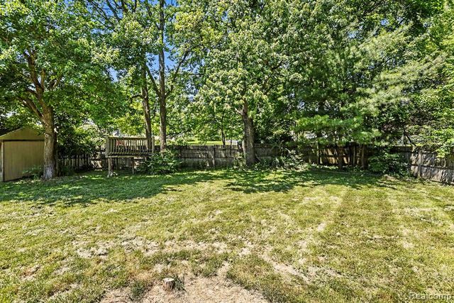 724 Chippewa Trail, Niles, MI 49120