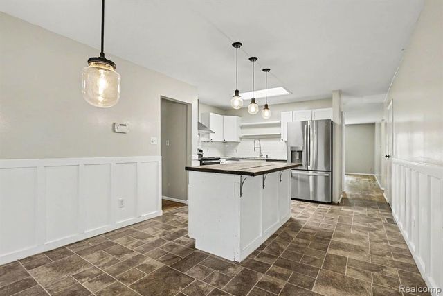 724 Chippewa Trail, Niles, MI 49120