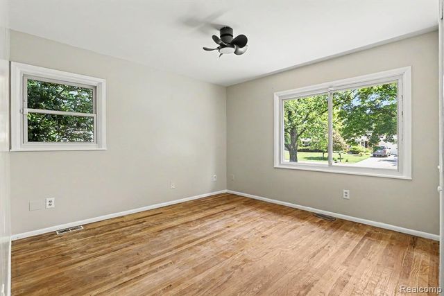 724 Chippewa Trail, Niles, MI 49120