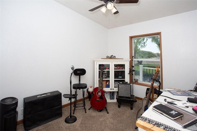 220 Riverside Road, Billings, MT 59101