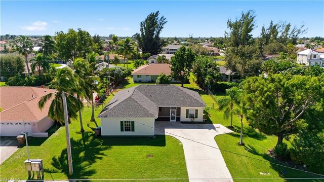 318 SE 21st ST, Cape Coral, FL 33990