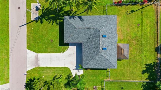 318 SE 21st ST, Cape Coral, FL 33990