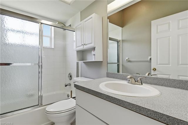 318 SE 21st ST, Cape Coral, FL 33990