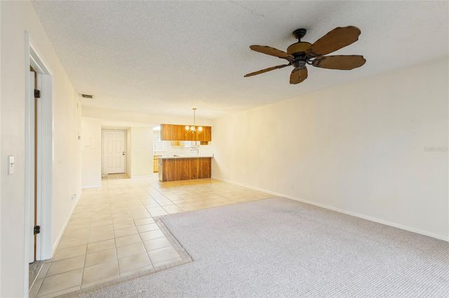 101 LAKE AVENUE NE 209, Largo, FL 33771