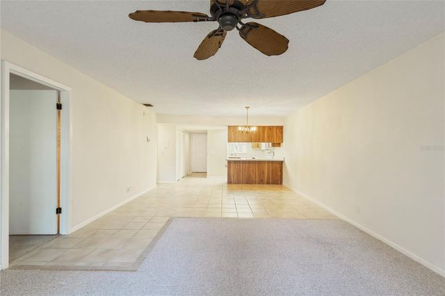 101 LAKE AVENUE NE 209, Largo, FL 33771