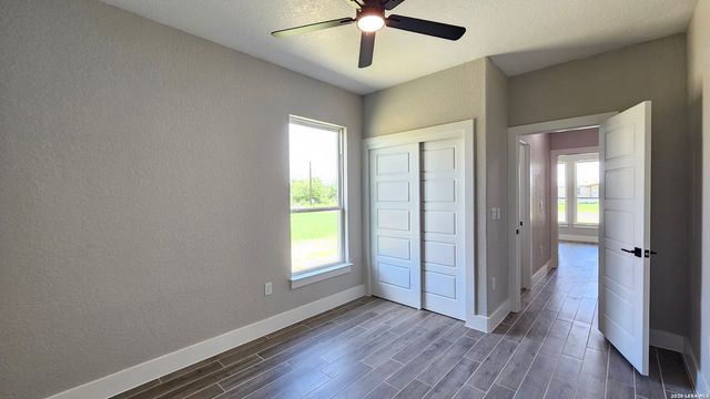 12611 Toro Dr, Atascosa, TX 78002