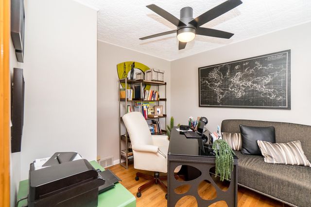 14844 Inkster Road, Redford, MI 48239