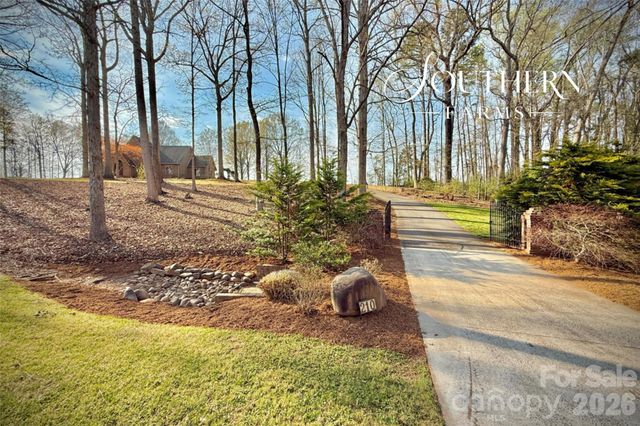 210 Southern Farm Road, Gastonia, NC 28056