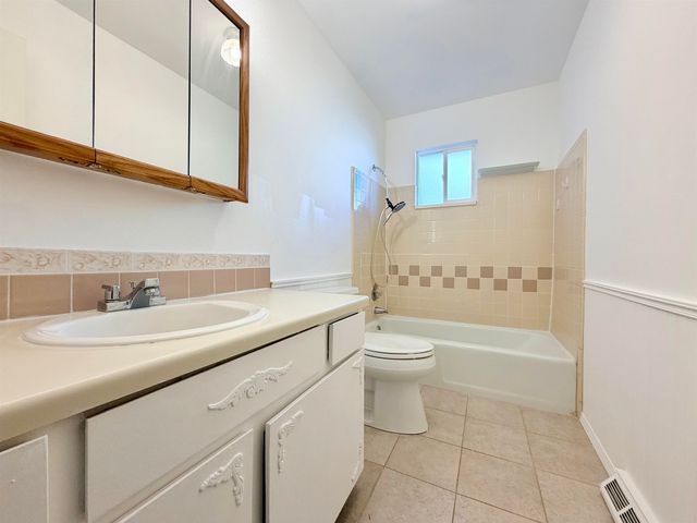 201 Knob Hill Drive, Grand Junction, CO 81503