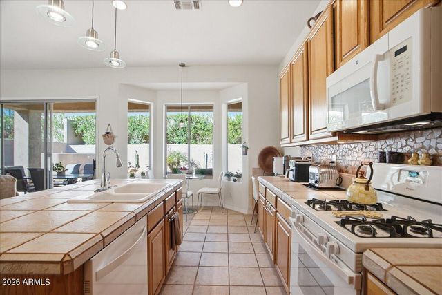 9220 N BROKEN BOW --, Fountain Hills, AZ 85268