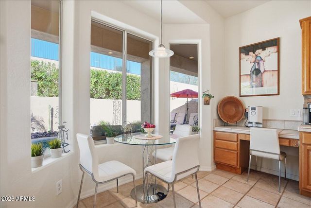 9220 N BROKEN BOW --, Fountain Hills, AZ 85268