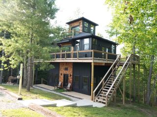 52 West Spencer Rd, Campton, KY 41301