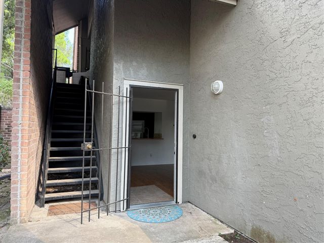 6601 Sands Point Drive 41, Houston, TX 77074