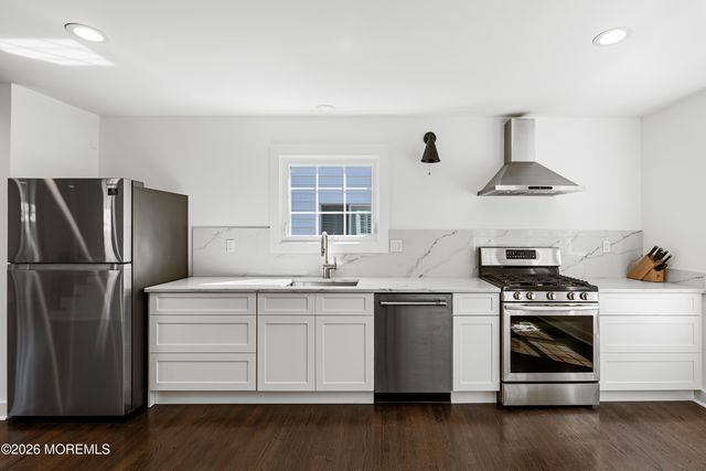 49 2nd Street, Fair Haven, NJ 07704