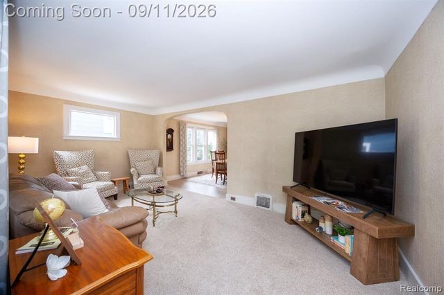 447 Maple Street, Wyandotte, MI 48192