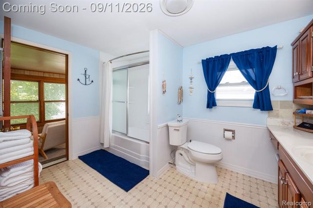 447 Maple Street, Wyandotte, MI 48192