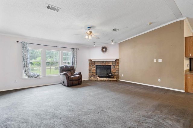 224 County Road 67632, Dayton, TX 77535