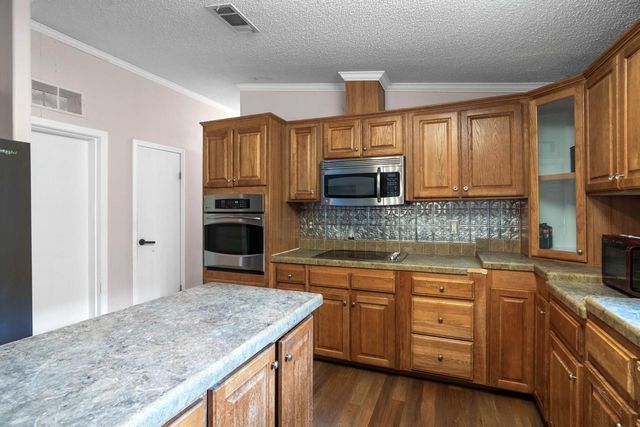224 County Road 67632, Dayton, TX 77535