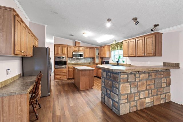 224 County Road 67632, Dayton, TX 77535