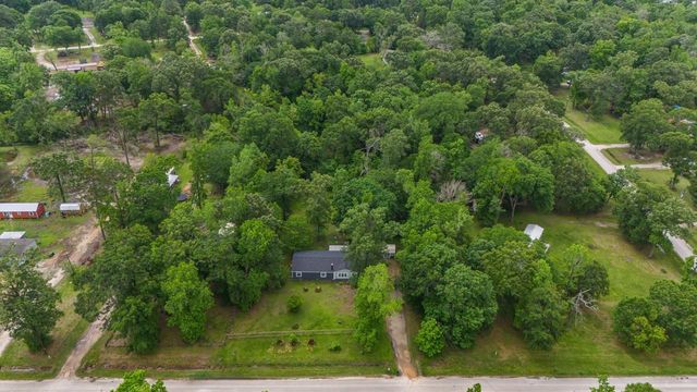 224 County Road 67632, Dayton, TX 77535