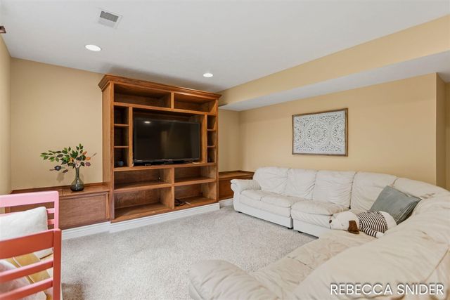 7374 Andy Court, Hudsonville, MI 49426