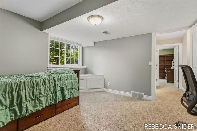 7374 Andy Court, Hudsonville, MI 49426