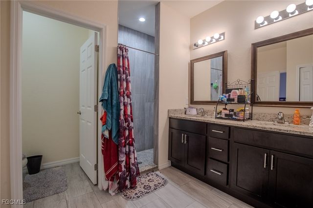 8014 Royal CIR, Labelle, FL 33935