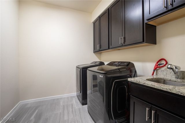 8014 Royal CIR, Labelle, FL 33935