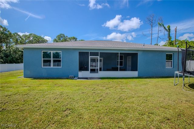 8014 Royal CIR, Labelle, FL 33935