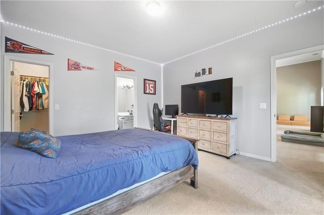 16024 Meadow Lane, Stilwell, KS 66085