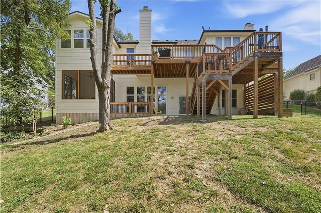 16024 Meadow Lane, Stilwell, KS 66085