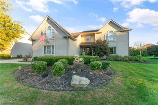 2319 Hunters Ridge, Boardman, OH 44512