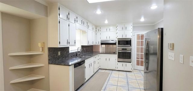 2866 Manor, Snellville, GA 30078