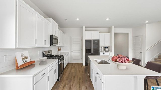13005 OLMSTED CIRCLE, Lake View, AL 35111