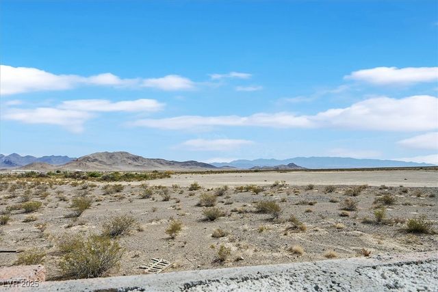 430 Bridal Veil Falls Street, Indian Springs, NV 89018