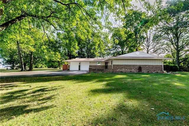 28902 Bates Road, Perrysburg, OH 43551