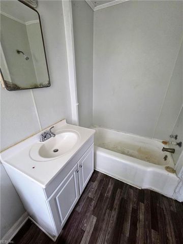 301 S Broad ST, Suffolk, VA 23434