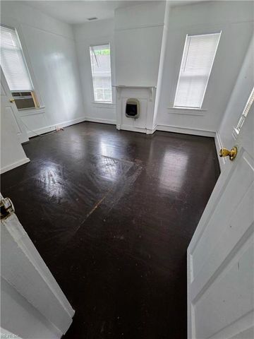 301 S Broad ST, Suffolk, VA 23434